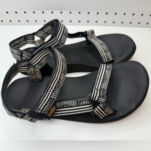 Teva Original Universal Sport Sandals Women’s 7 Black and White Geometric Print - Picture 3 of 15
